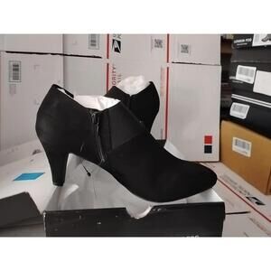 London Fog Black Suede Ankle Booties (size 10)